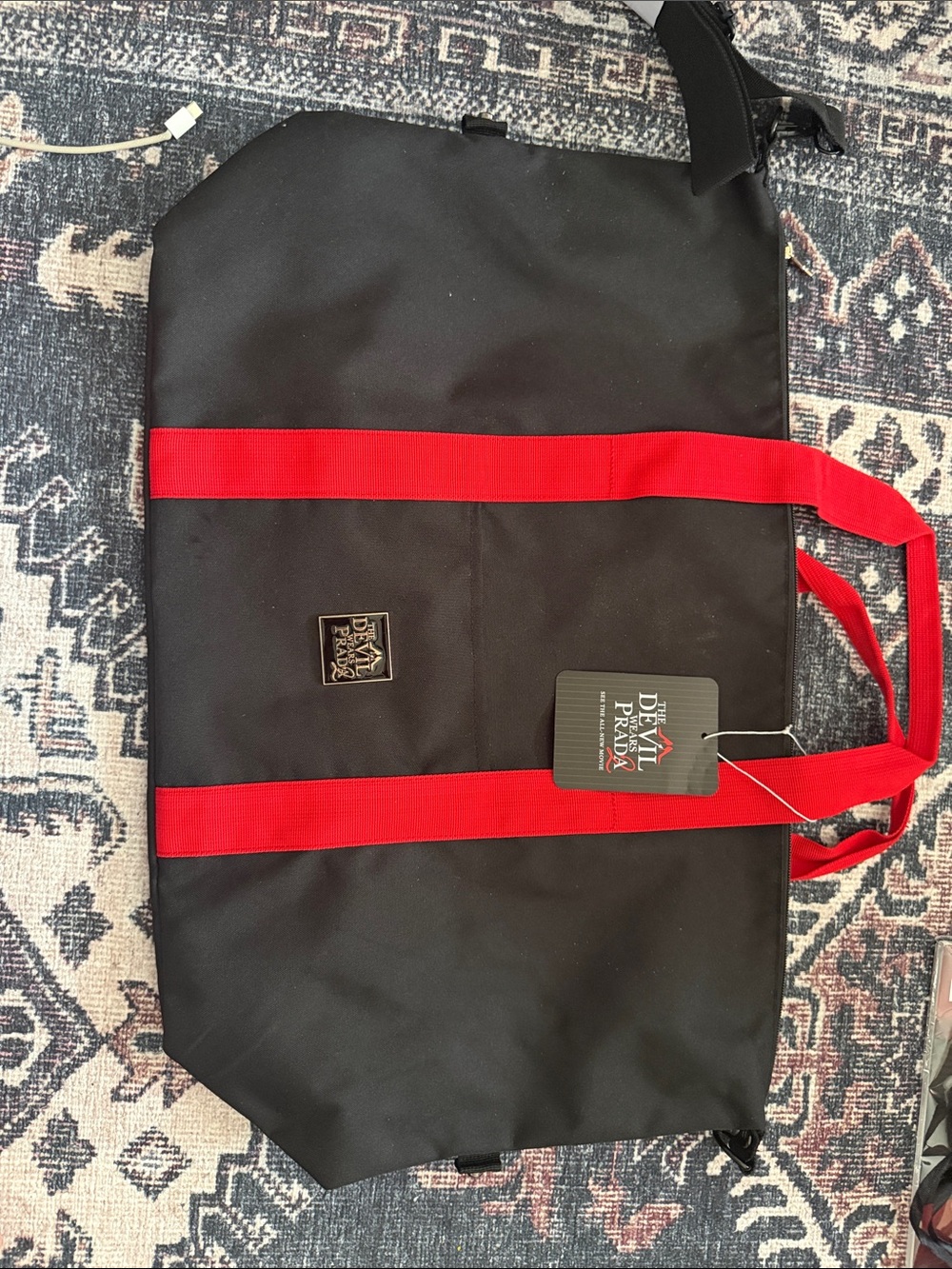 The Devil Wears Prada 2 movie Black Tote bundle - Picture 4 of 5